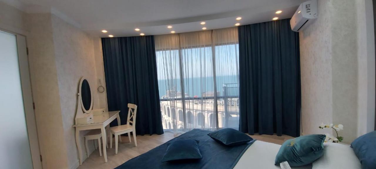 Elite Apartment In Orbi Sea Tower Батуми Экстерьер фото