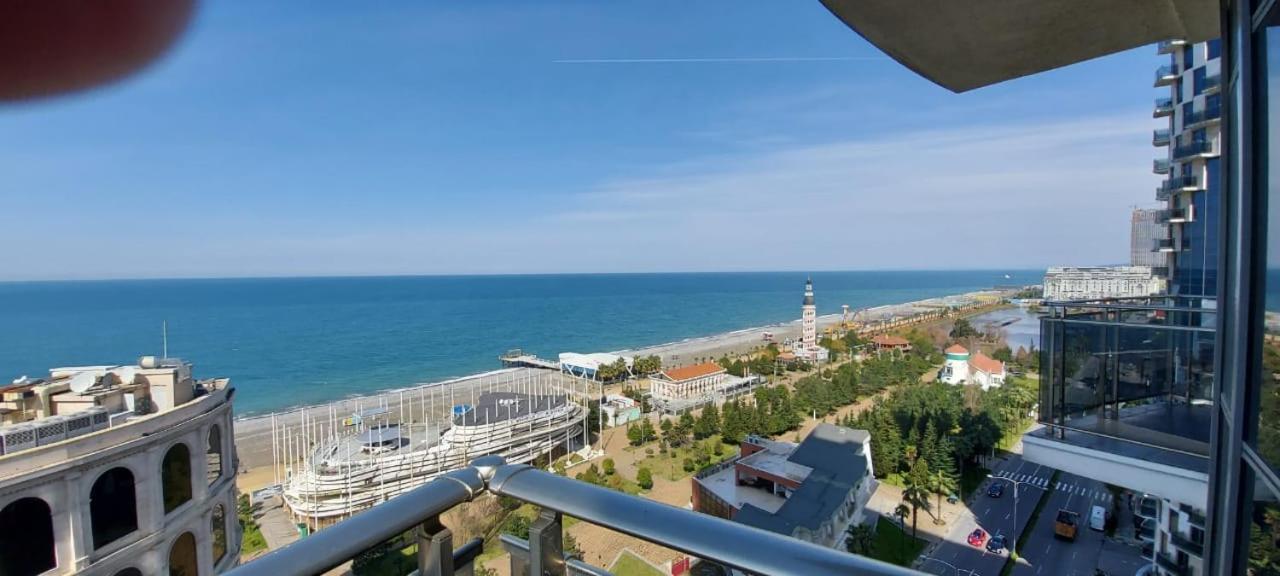 Elite Apartment In Orbi Sea Tower Батуми Экстерьер фото